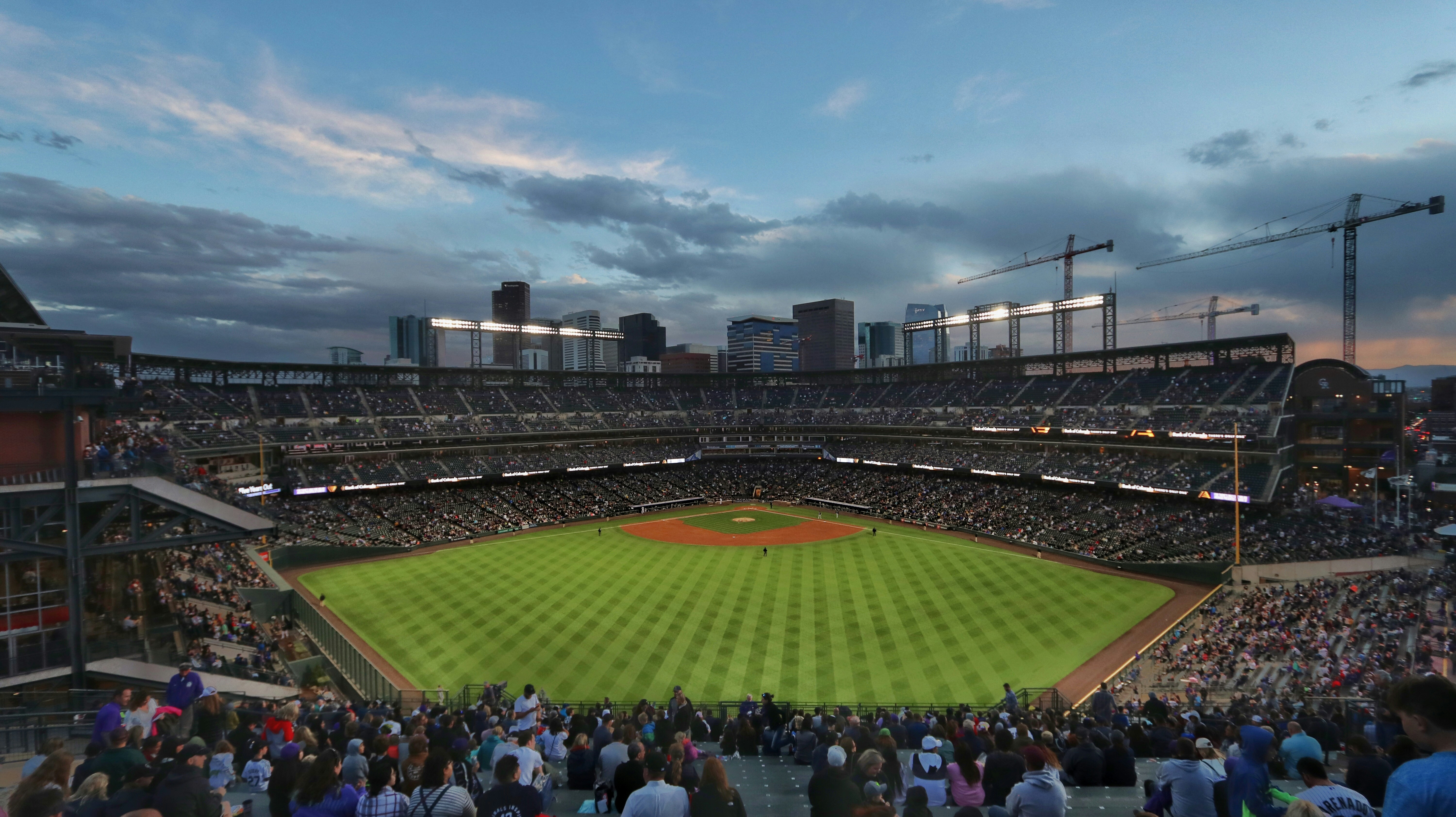 質 屋外用 LED スポーツ ライト 工場